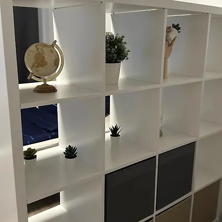 Modern - Location * ドゥイスブルグ